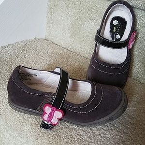 Girls size 10 Velcro winter  shoe